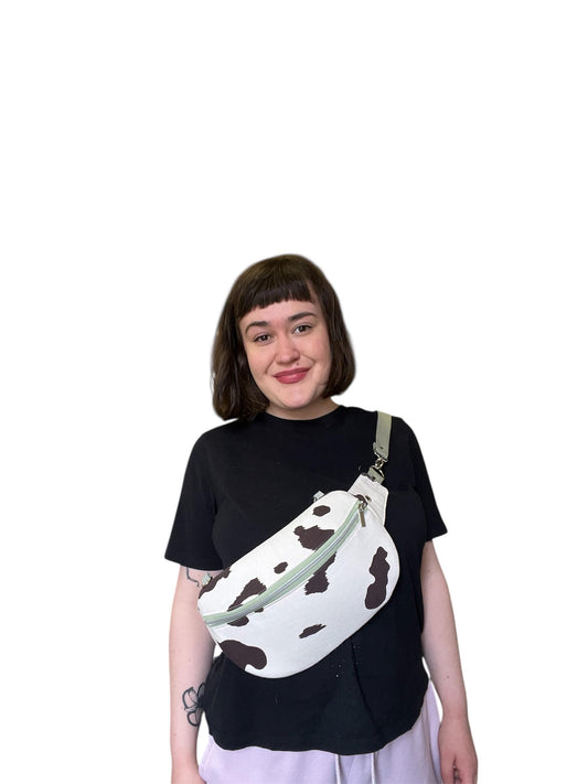 Upcycled Bum Bag | Eco-conscious Fashion | Small Fanny Pack | Unique Everyday Bag