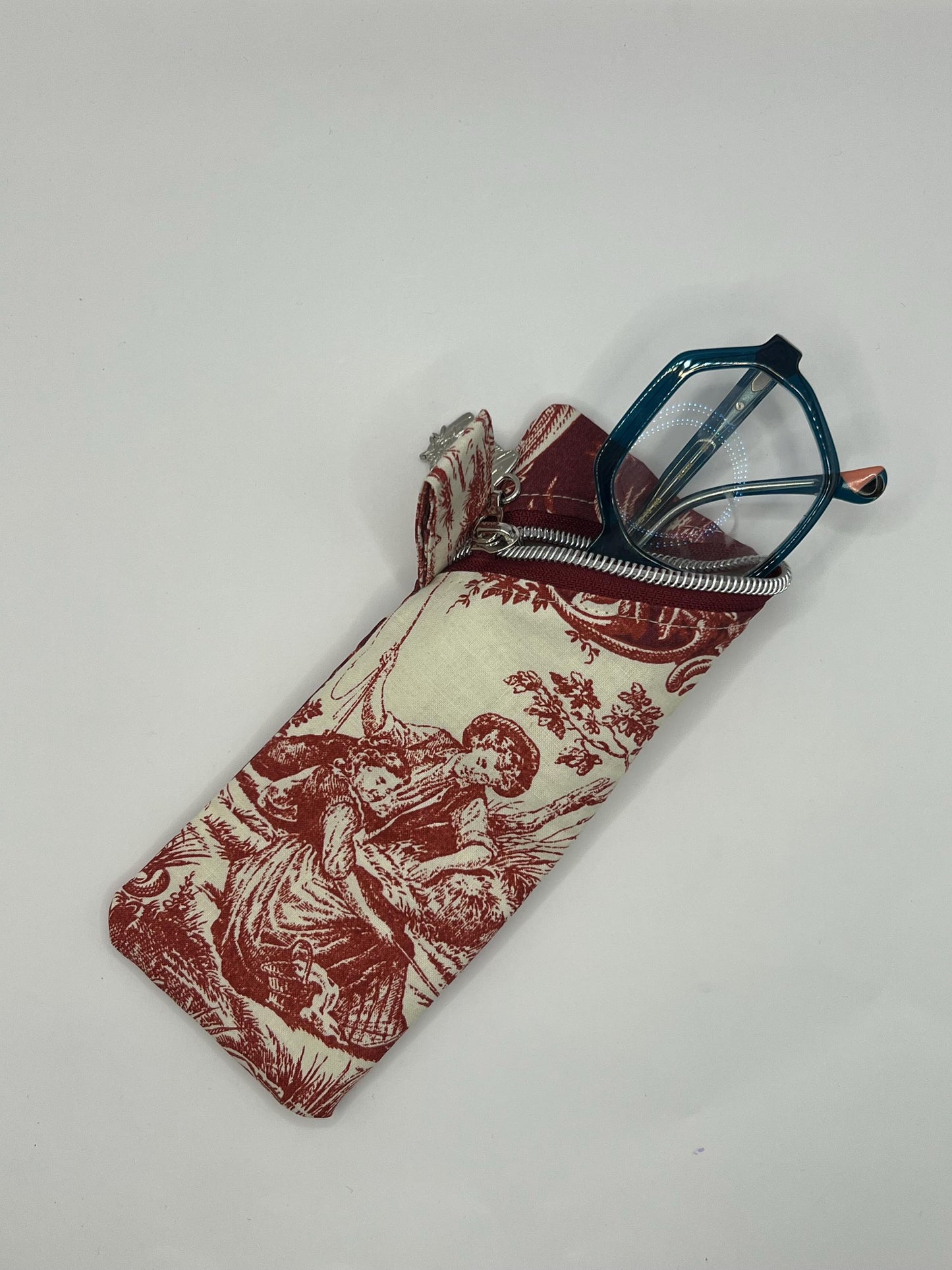 Upcycled Toile De Jouy Glasses Case - Handmade Pencil Case - Repurposed Fabric - Poetcore